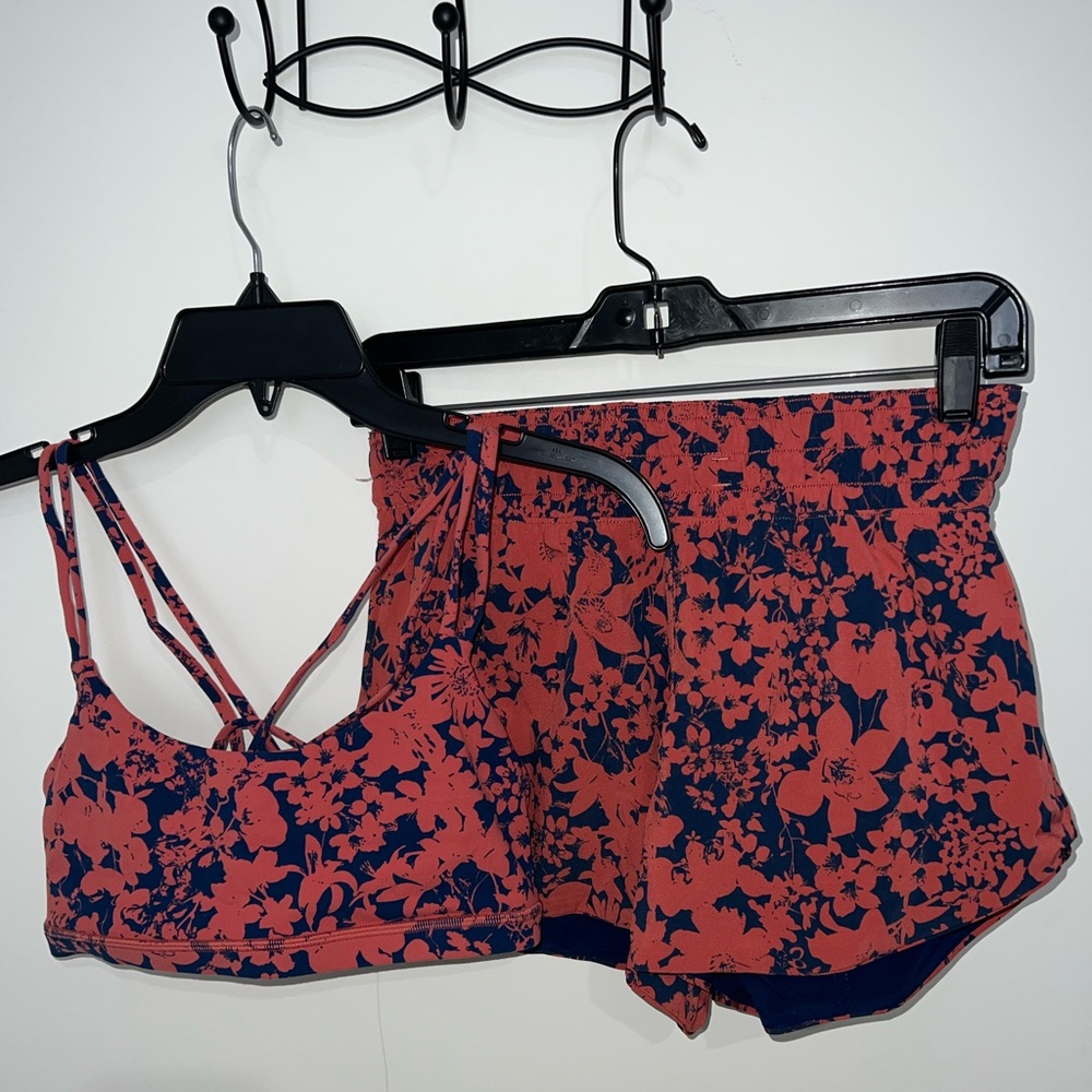 Lululemon Blue/Orange Pattern Set - image 1